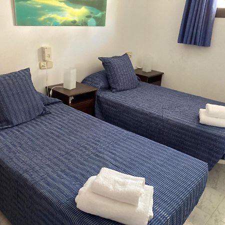 Appartamento Golden Bay Roses Esterno foto