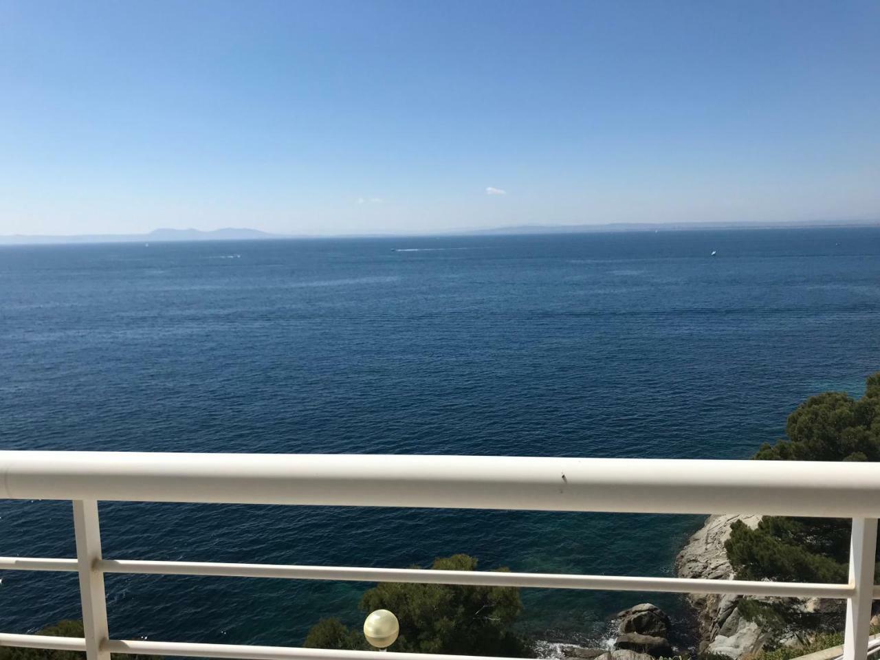 Appartamento Golden Bay Roses Esterno foto